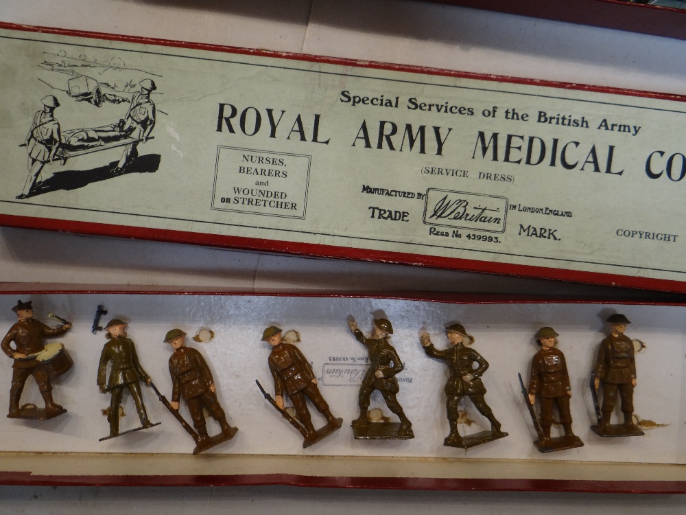 COLLECTION OF TOY METAL SOLDIERS & FIGURES including Britain's 'The Gordon Highlanders with Pipers', - Image 42 of 48