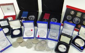 ASSORTED COLLECTABLE COINS & MEDALS comprising boxed replica George Cross medal and silver proof