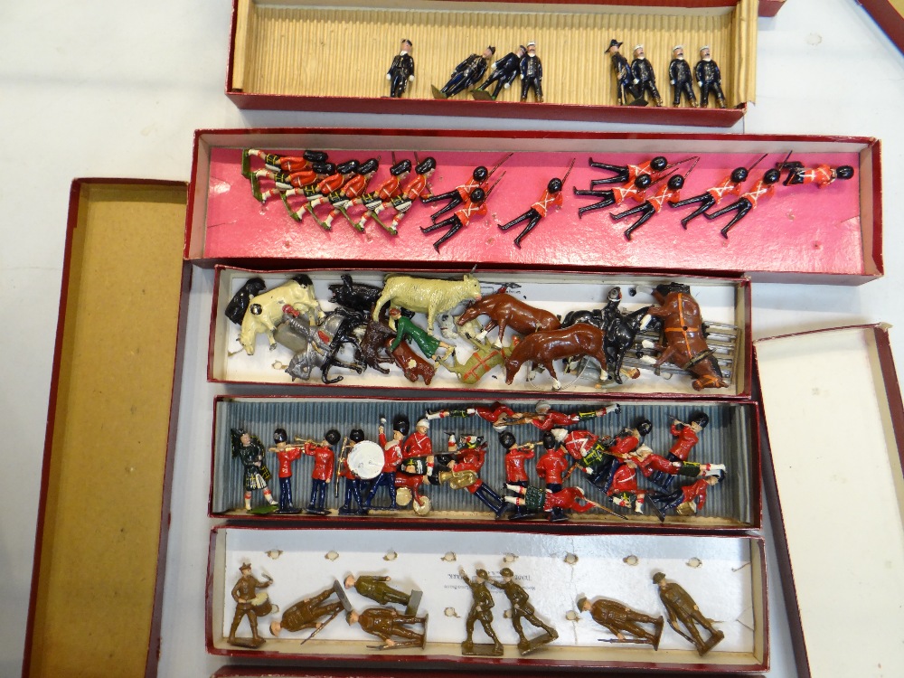 COLLECTION OF TOY METAL SOLDIERS & FIGURES including Britain's 'The Gordon Highlanders with Pipers', - Image 13 of 48
