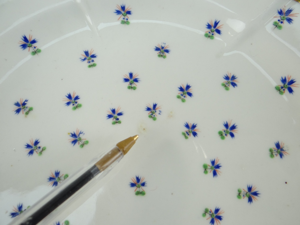 A MATCHING SET OF SIX SWANSEA PORCELAIN CRUCIFORM CIRCULAR DISHES painted with regularly spaced - Image 23 of 29