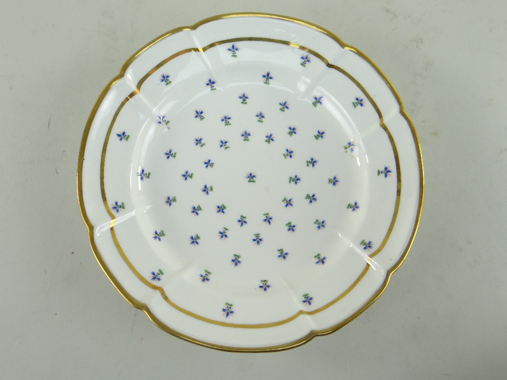A MATCHING SET OF SIX SWANSEA PORCELAIN CRUCIFORM CIRCULAR DISHES painted with regularly spaced - Image 6 of 29