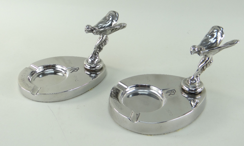 NEAR PAIR ROLLS-ROYCE SPIRIT OF ECSTASY SHOWROOM ASHTRAYS, chromed metal with RR insignia, - Image 5 of 5