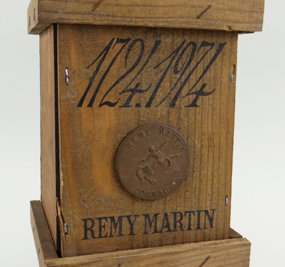 REMY MARTIN 250th ANNIVERSARY COGNAC 1724-1974 Released in 1974, blended with 80-100 year old - Image 2 of 3