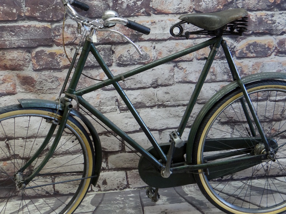 RALEIGH CROSS-FRAME ROADSTER BICYCLE, green 26" frame with 3-speed rear hub gears, centre pull - Image 2 of 3