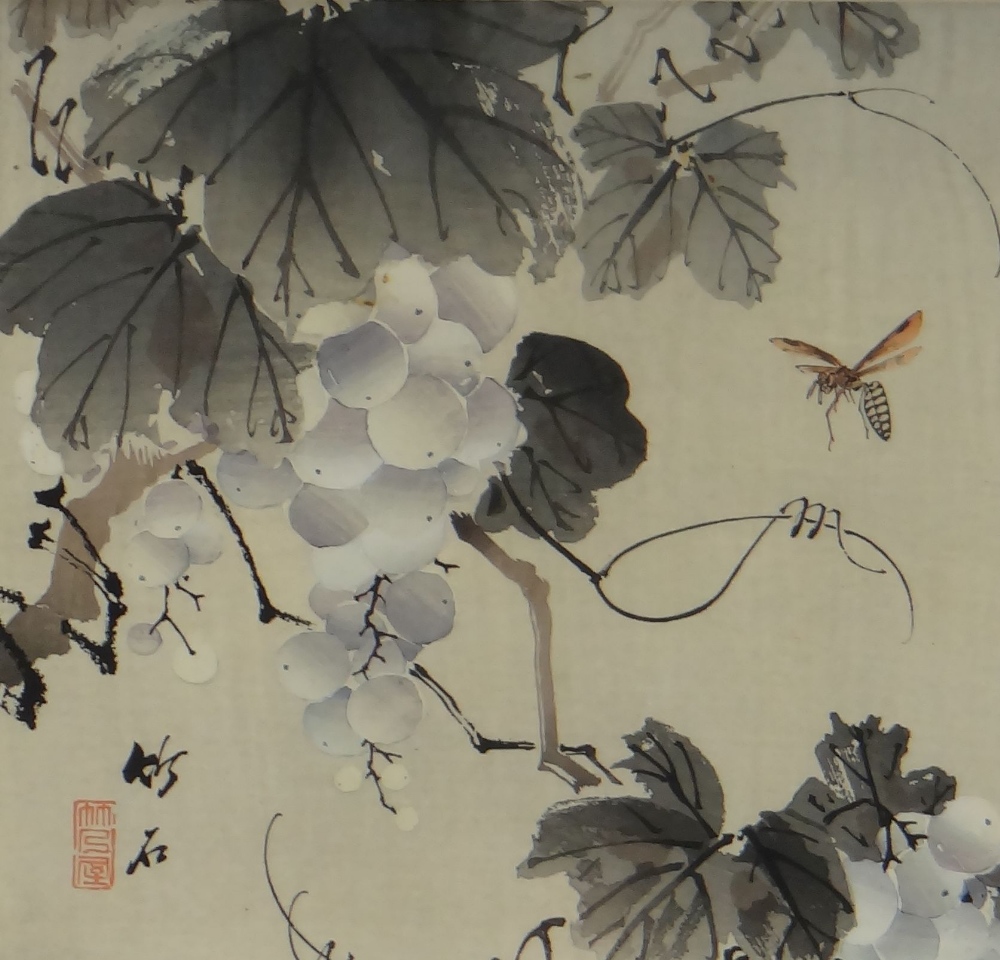 VARIOUS UKIYO-E ARTISTS five woodblock prints - OHARA KOSON pigeons, NAGAMACHI CHIKUSEKI grapevine - Bild 4 aus 11