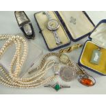ASSORTED LADIES JEWELLERY & ACCESSORIES including George VI silver compact, a vintage silver