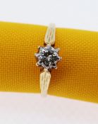 18CT GOLD SINGLE STONE DIAMOND RING, 0.2cts approx., ring size P, 2.7gms Condition Report: claw set,