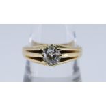 18CT GOLD SINGLE STONE DIAMOND RING, the old European cut stone 0.7cts approx., ring size U, 7.8gms,