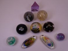 COLLECTOR'S GLASS & OTHER PAPERWEIGHTS including Caithness, Limited Editions and an iridescent