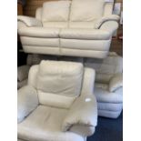 NATUZZI CREAM LEATHER EFFECT THREE PIECE LOUNGE SUITE consisting of three seater settee, 96cms H,