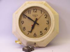 SMITH ELECTRIC BAKELITE WALLCLOCK (painted), 31cms diameter