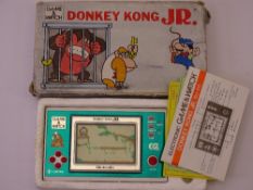 NINTENDO GAME & WATCH DONKEY KONG JUNIOR with box (appears working with used batteries, screen is