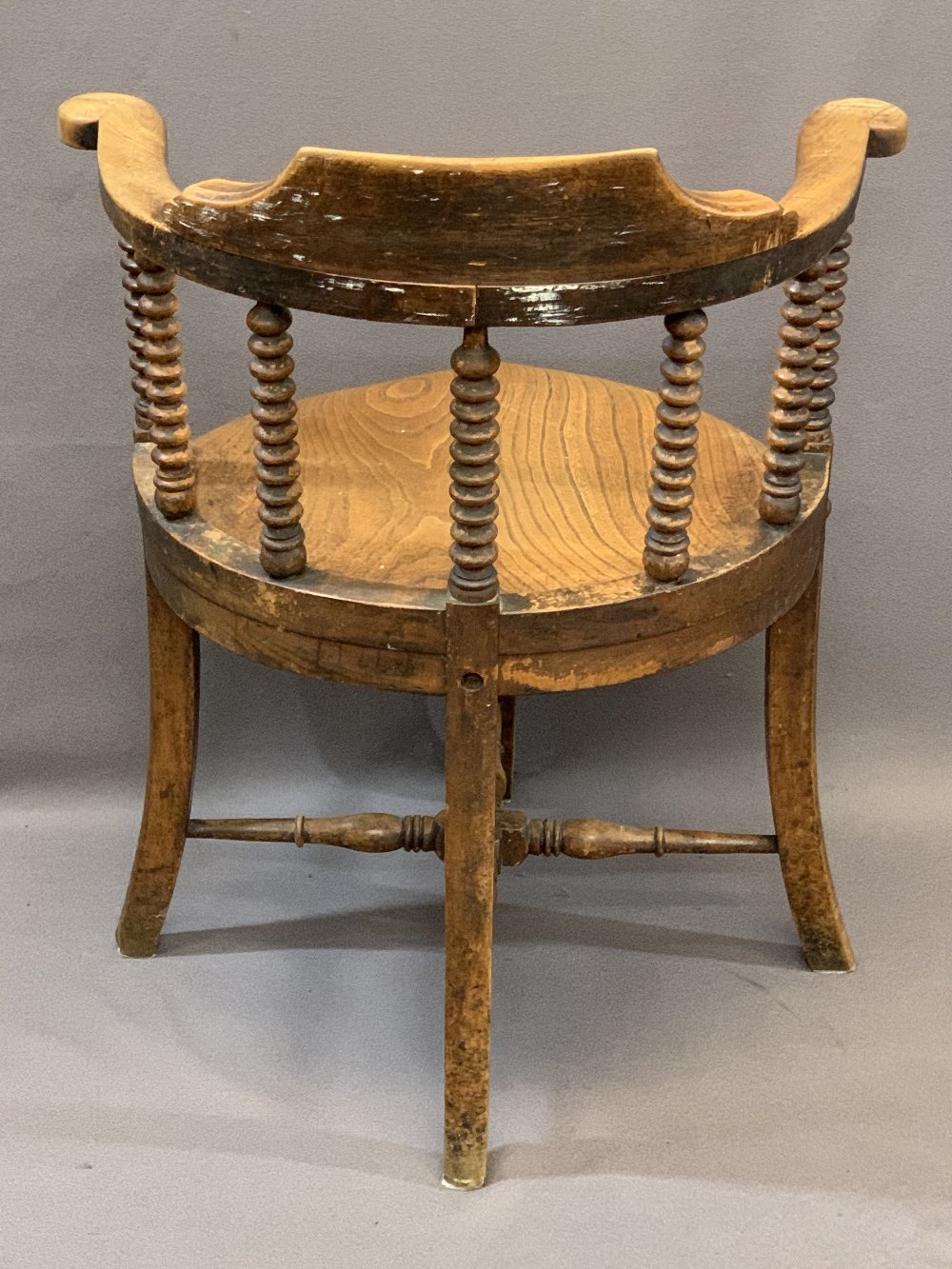 VICTORIAN CIRCULAR OFFICE ARMCHAIR the curved back with bobbin turned supports and lower turned - Image 3 of 3