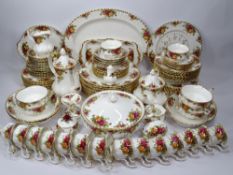 ROYAL ALBERT OLD COUNTRY ROSES TEA & DINNERWARE approximately 100 pieces