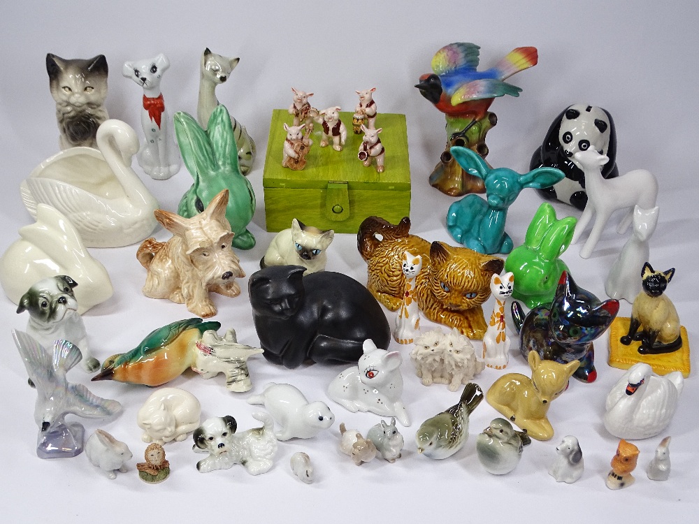 SYLVAC, ROYAL DOULTON, Dartmouth, USSR animal and bird figurines, a good mixed collection