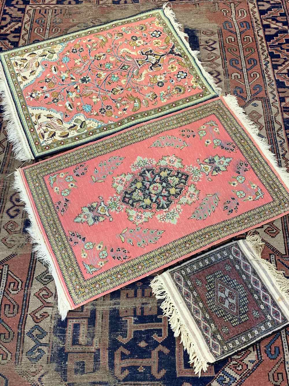 ANTIQUE & LATER EASTERN RUGS including a 210 x 144cms blue and red ground example, traditionally - Image 2 of 3