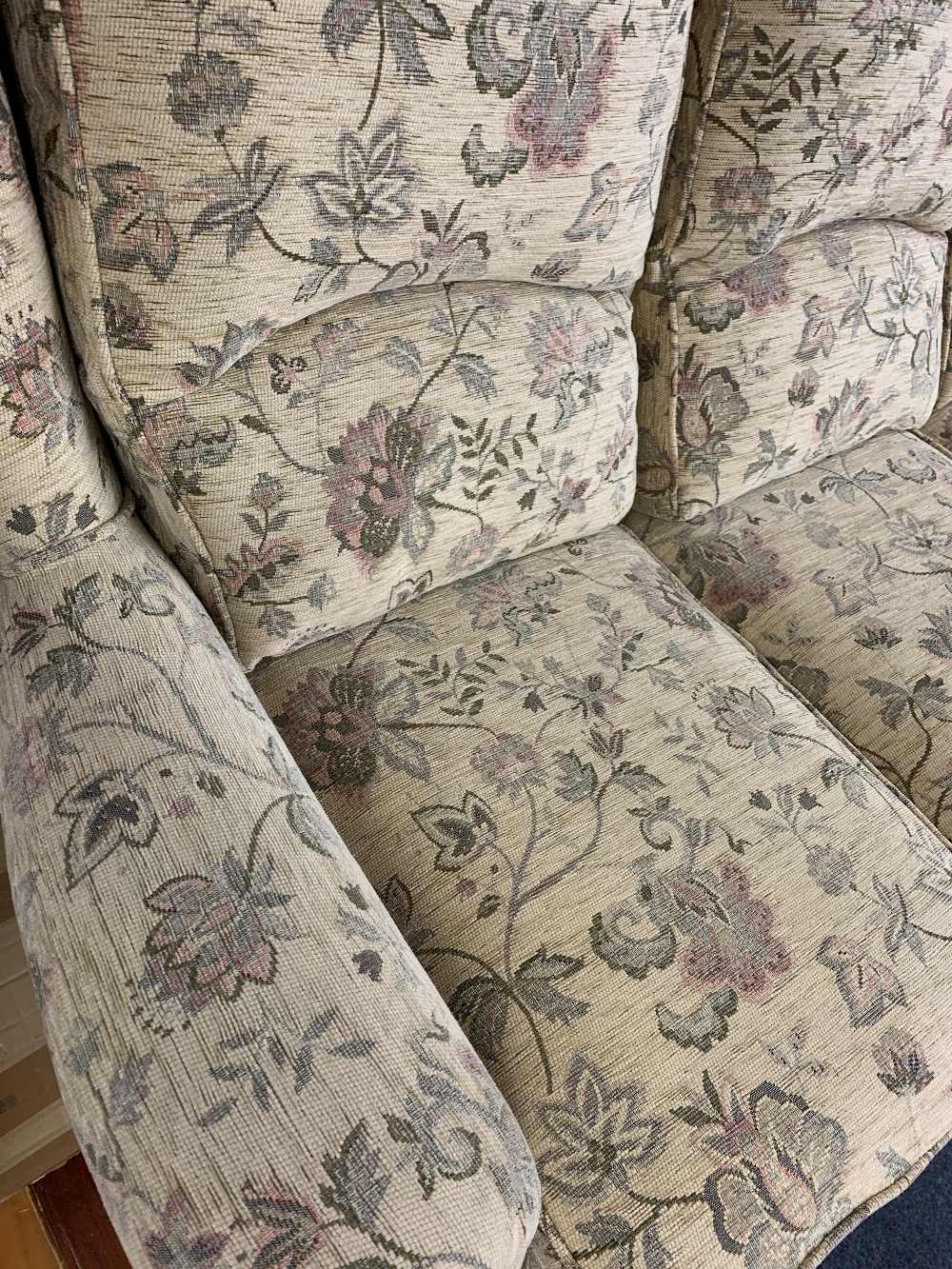 RUTLAND THREE SEATER SOFA in natural floral pattern, 102cms H, 180cms W, 90cms D overall - Image 3 of 4
