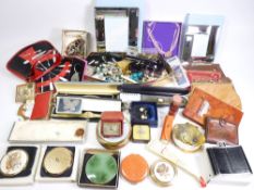 COSTUME JEWELLERY, lady's compacts, leather goods and other collectables, a mixed quantity