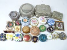 RING & TRINKET BOXES, also, compacts ETC