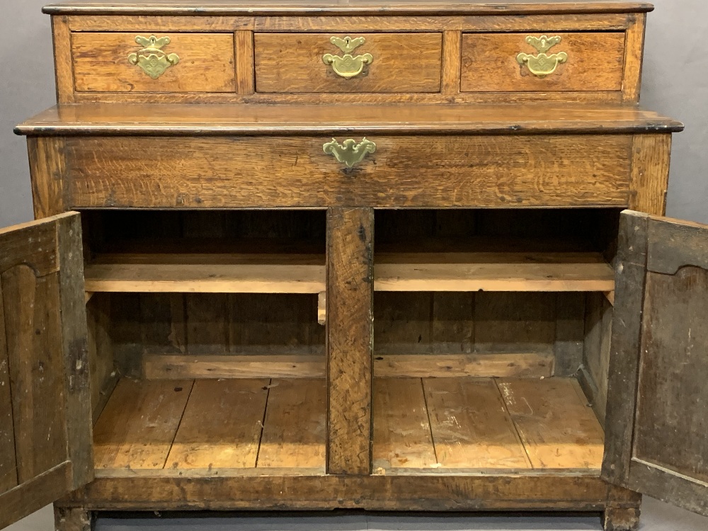 ANTIQUE OAK NEATLY PROPORTIONED SIDEBOARD BASE (EX COFFER CONVERSION) - the upper section with three - Image 5 of 6