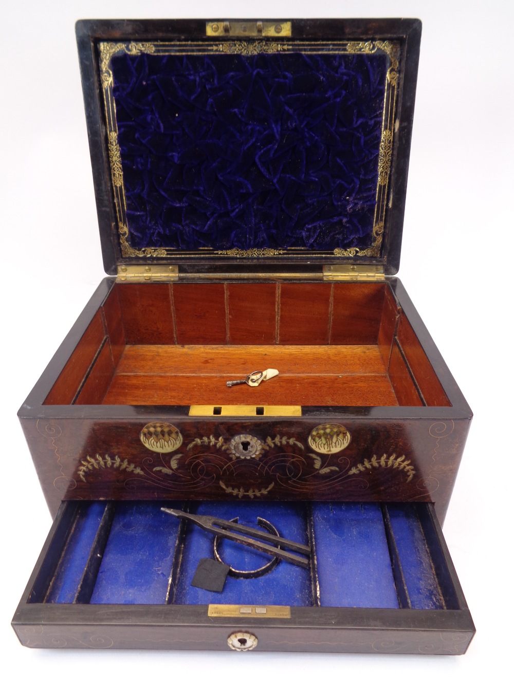 VICTORIAN INLAID ROSEWOOD TRAVEL BOX - brass, bone, mother of pearl and abalone decoration, velvet - Image 3 of 3