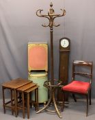 VINTAGE & LATER FURNITURE PARCEL, 6 ITEMS - a set of three oak occasional tables, two Lloyd Loom