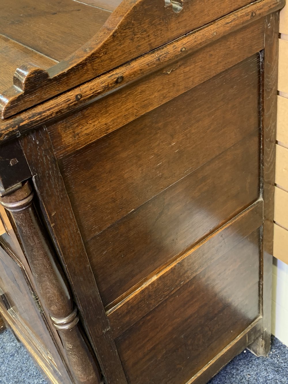 NORTH WALES OAK BREAKFRONT DRESSER - 19th century, painted interior deep shelf rack, the base with a - Image 9 of 10