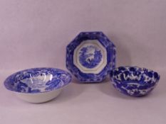 BLUE & WHITE - Cauldon octagonal shaped bowl, 11cms tall, Copeland Spode bowl, early Chinese bowl