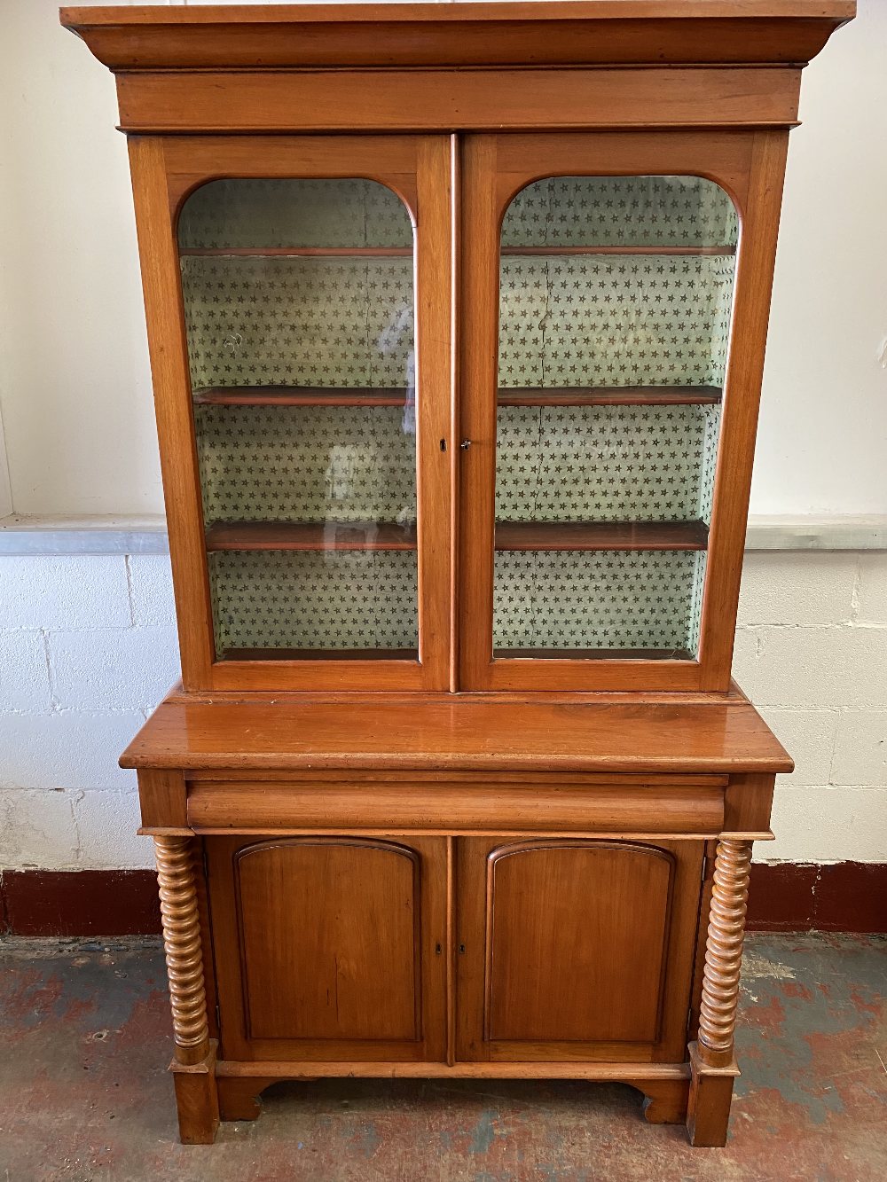 ANTIQUE MAHOGANY BOOKCASE CUPBOARD or 'Cwpwrdd Gwydr', having a base section with turned pillars and - Image 2 of 7