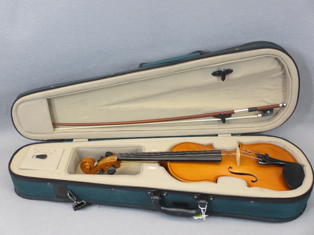 PRE-LOVED MODERN VIOLINS WITH BOWS - in fitted cases (3) to include a Stentor Student 2 3/4 size, - Image 5 of 7