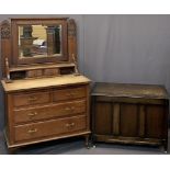 VINTAGE OAK MIRRORED DRESSING CHEST & NON-MATCHING LIDDED BLANKET BOX - the chest with carved detail