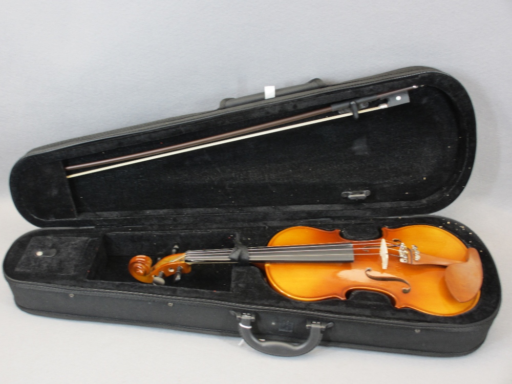 PRE-LOVED MODERN VIOLINS WITH BOWS - in fitted cases (3) to include a Stentor Student 2 3/4 size, - Image 7 of 7