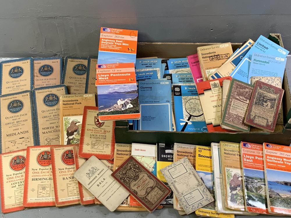 ORDNANCE SURVEY 2.5 ins MAPS, very large assortment of North Wales and a large quantity of vintage