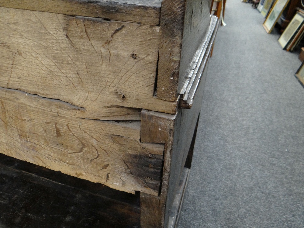 18TH CENTURY JOINED OAK WELSH DRESSER, probably Carmarthenshire, later painted boarded rack with - Image 9 of 9