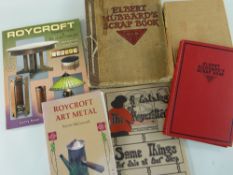 ASSORTED AMERICAN ARTS & CRAFTS REFERENCE BOOKS including volumes relating to Roycroft Furniture,