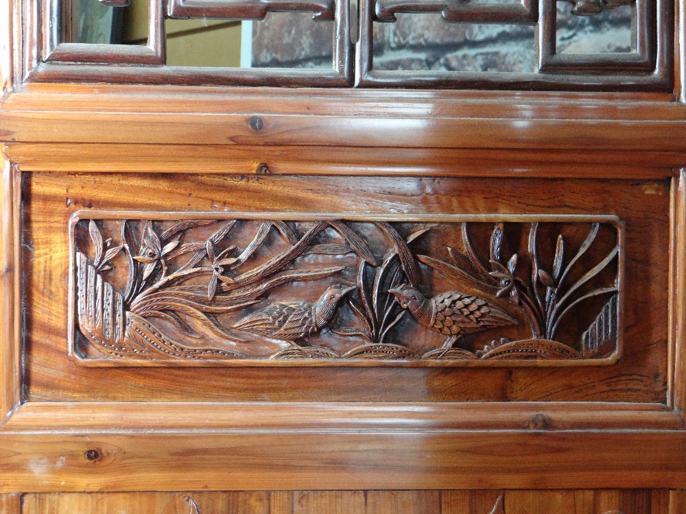 TALL CHINESE CARVED ELM SIX-LEAF SCREEN, reticulated top and centre panels decorated with bats, cash - Image 6 of 12