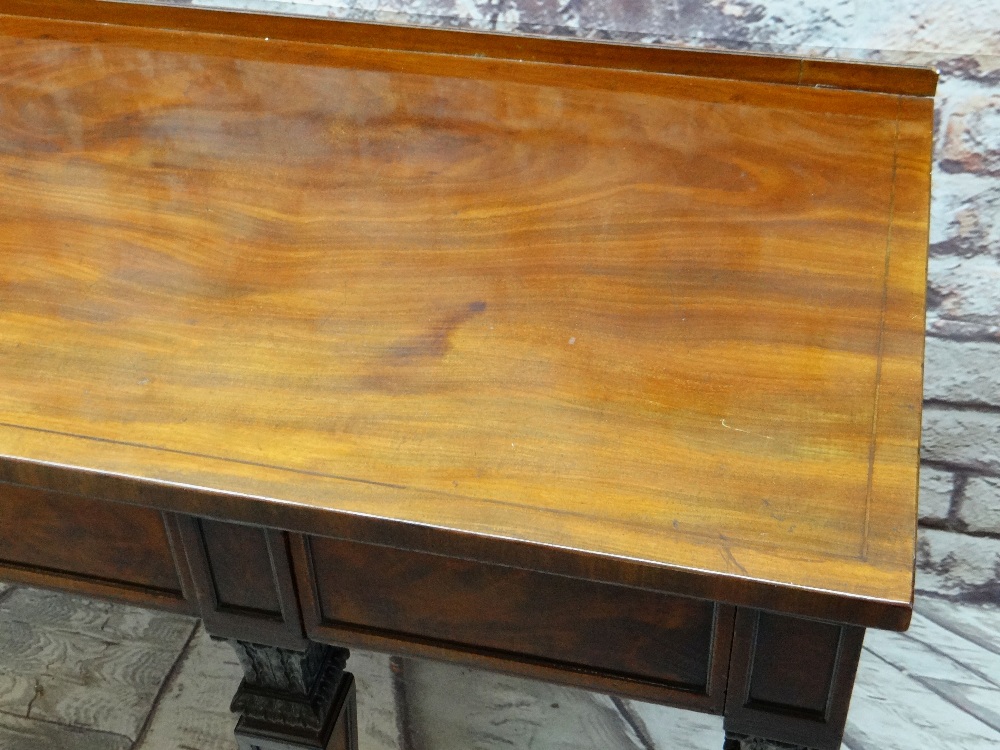 GOOD 19TH CENTURY REGENCY STYLE MAHOGANY & EBONY STRUNG SERVING TABLE, rectangular top with low - Image 4 of 33