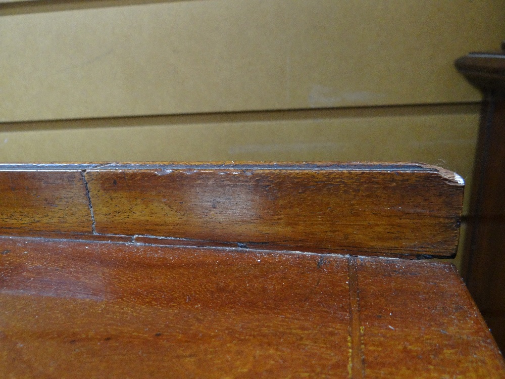 GOOD 19TH CENTURY REGENCY STYLE MAHOGANY & EBONY STRUNG SERVING TABLE, rectangular top with low - Image 32 of 33