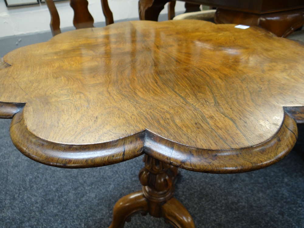 VICTORIAN ROSEWOOD TRIPOD TABLE, shaped top on fluted column and scrolled feet., 68cms diam - Image 7 of 17