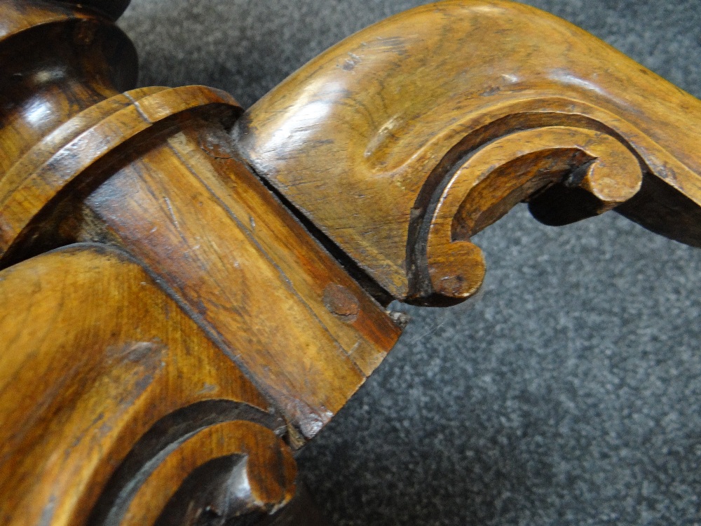 VICTORIAN ROSEWOOD TRIPOD TABLE, shaped top on fluted column and scrolled feet., 68cms diam - Image 12 of 17