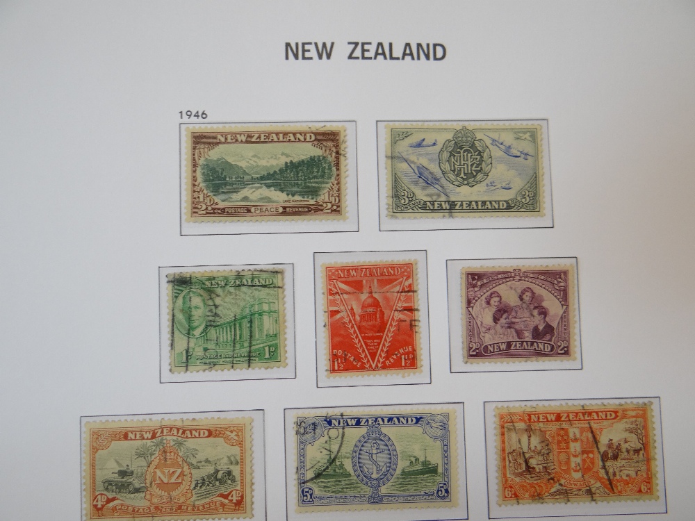 STAMPS:New Zealand 1873-2016 in seven SG albums, almost all unmounted mint, vols I well-filled - Image 33 of 40