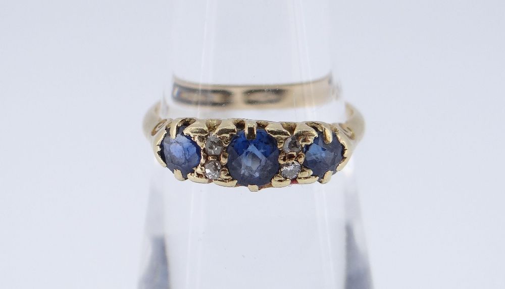 18CT GOLD SAPPHIRE & DIAMOND RING, 2.9gms, together with 9ct gold turquoise and pearl ring, 1. - Image 3 of 3