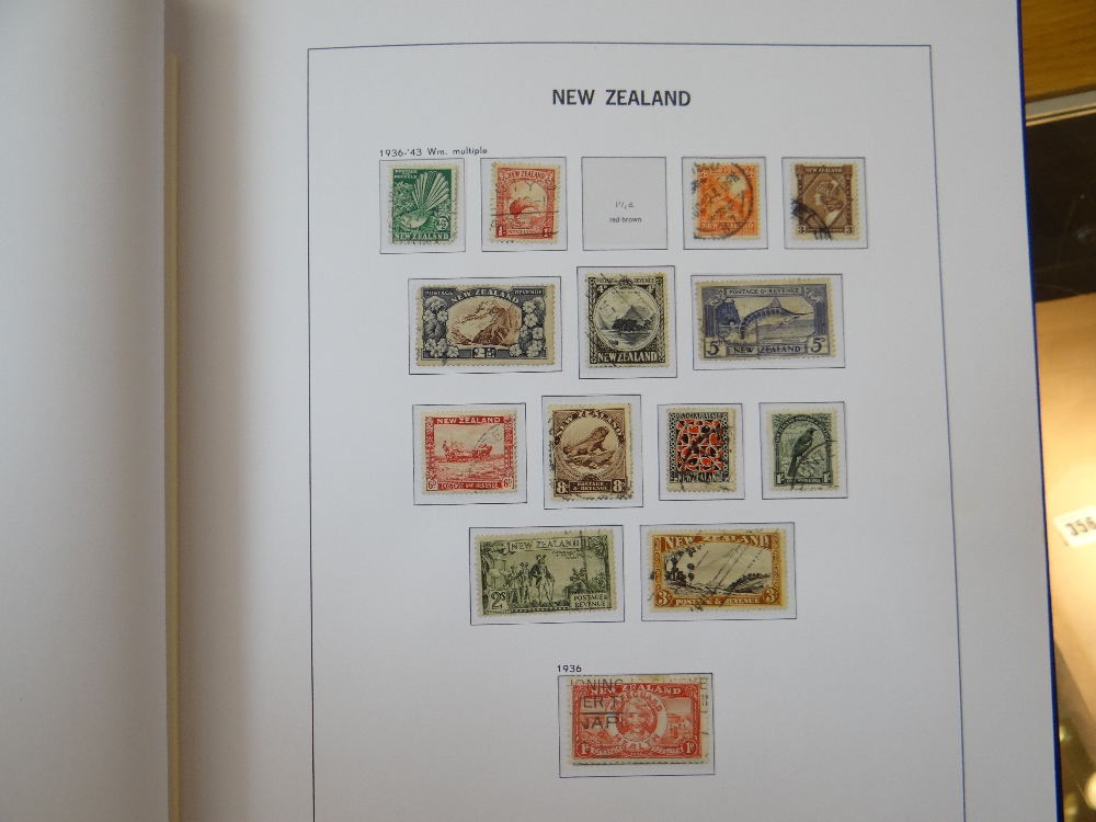 STAMPS:New Zealand 1873-2016 in seven SG albums, almost all unmounted mint, vols I well-filled - Image 26 of 40