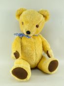 BBC BARGAIN HUNT LOT: VINTAGE CHAD VALLEY CHILTERN TEDDY BEAR, c. 1970s, golden plush with stitched