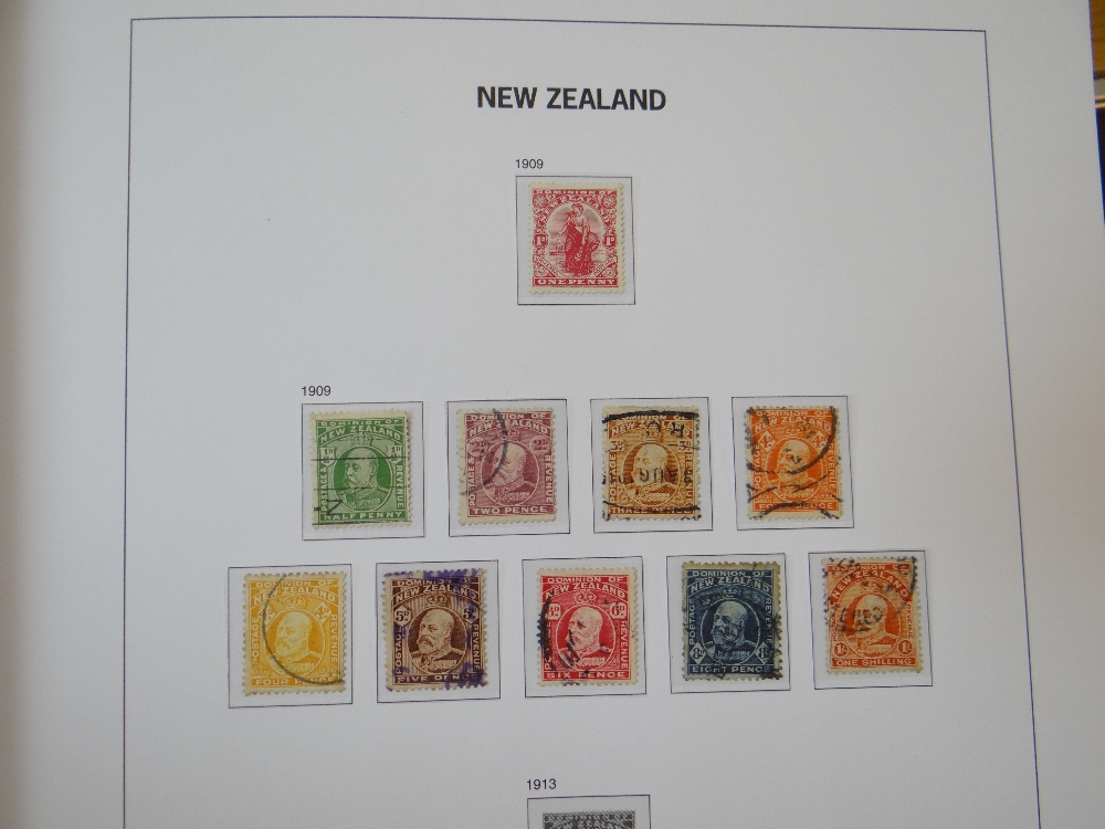 STAMPS:New Zealand 1873-2016 in seven SG albums, almost all unmounted mint, vols I well-filled - Image 19 of 40