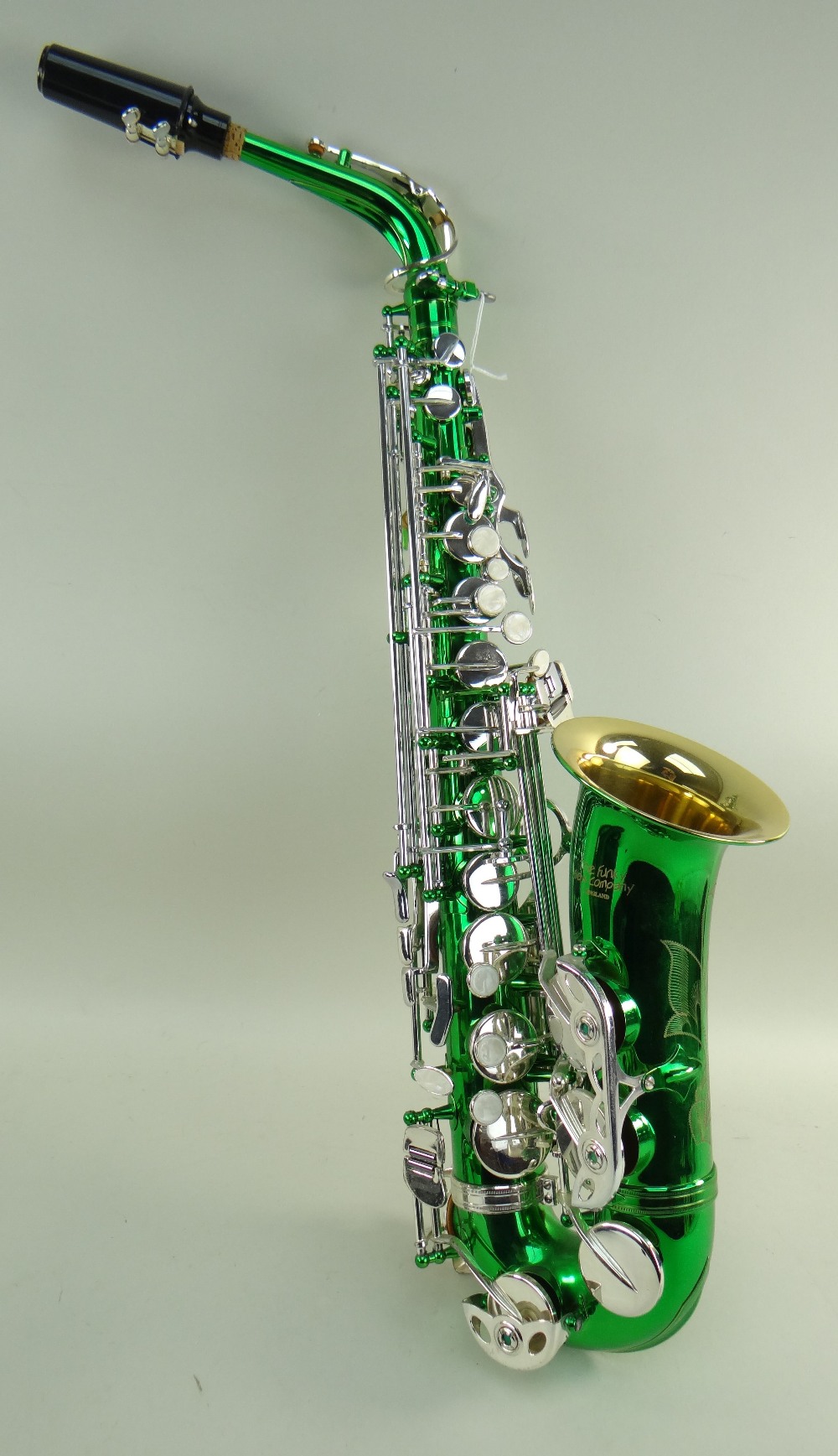 FUNKY SAX COMPANY ALTO SAXOPHONE, ser. no. N7xxx6, metallic green Condition: very good to excellent, - Image 3 of 4