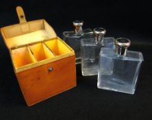 BBC BARGAIN HUNT LOT: VINTAGE LEATHER-CASED EAU DE TOILETTE SET, c. 1950s, with three glass flasks