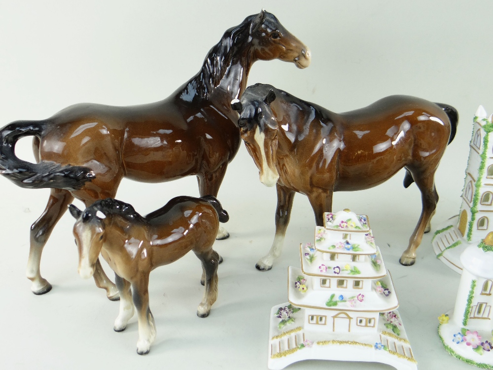 SEVEN MODERN COALPORT BONE CHINA COTTAGES & BESWICK HORSES, including 'village church', 'coaching.. - Image 4 of 4
