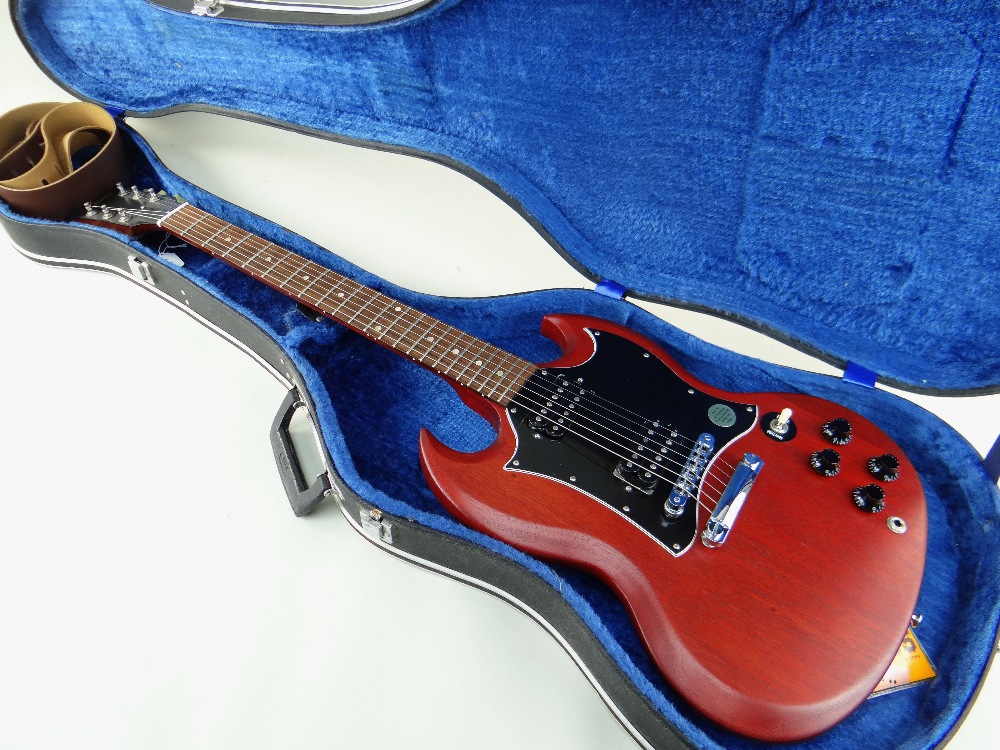 GIBSON SG SPECIAL FADED ELECTRIC GUITAR, made in USA, ser. no. 12xxxxx63 corresponding to 25-10- - Image 2 of 3