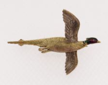 9CT GOLD & ENAMEL PHEASANT IN FLIGHT BROOCH, having three colour gold plumage and enamel head,